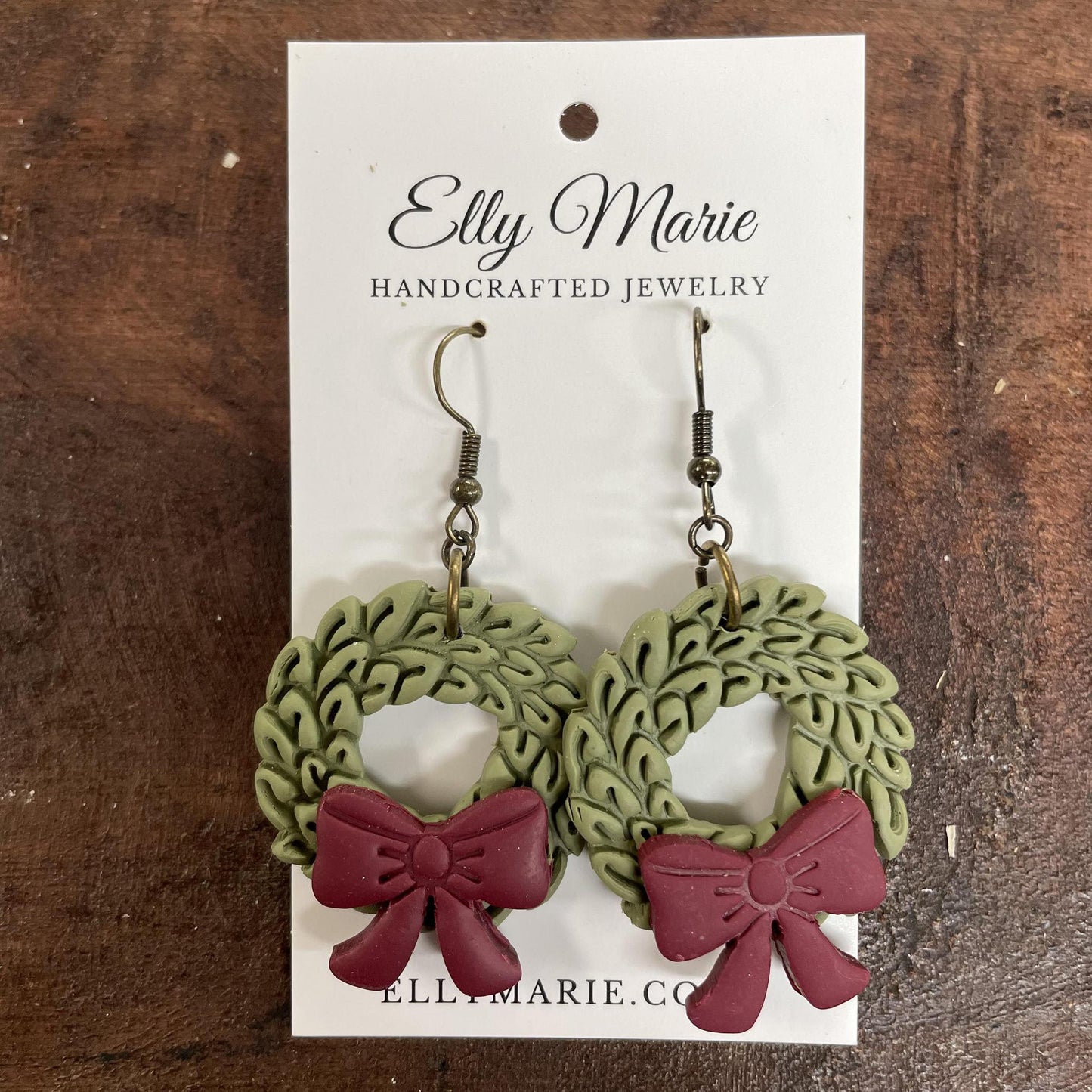 Evergreen Wreath Earrings - Elly Marie