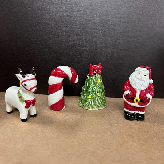 Vintage Christmas S&P Shakers- Mud Pie