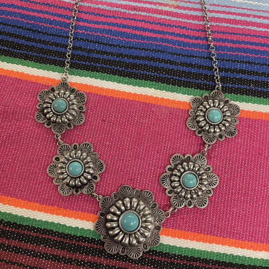 Floral Turquoise Concho Set